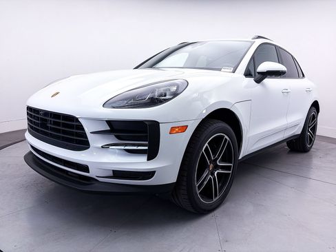 Used 2021 Porsche Macan AWD/4WD image 15