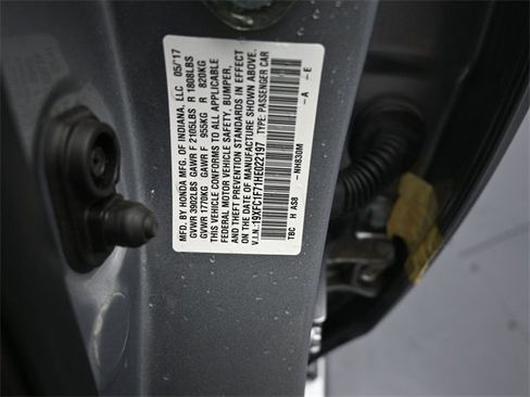 Certified 2017 Honda Civic EX-L image 19