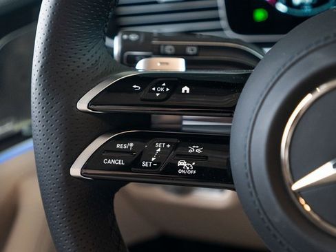 New 2026 Mercedes-Benz GLS 450 4MATIC image 28