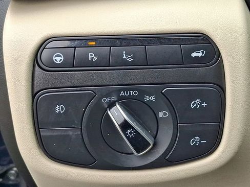 Used 2021 INFINITI QX50 Sensory w/ Cargo Package AWD/4WD image 24
