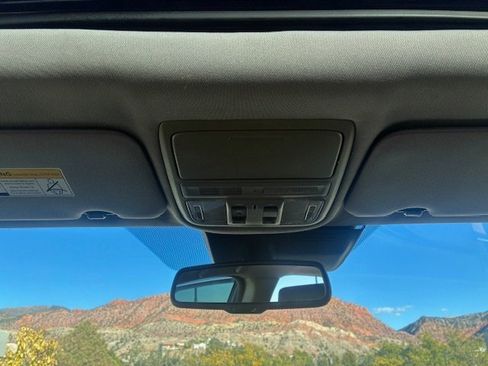 Used 2017 Honda CR-V EX-L image 17