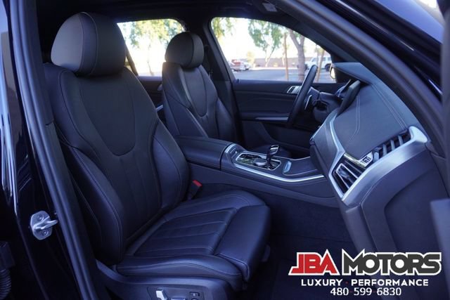 Used 2022 BMW X5 xDrive40i w/ M Sport Package AWD/4WD image 9