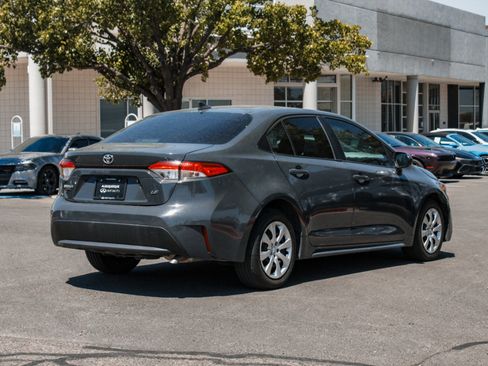 Used 2024 Toyota Corolla LE FWD image 5