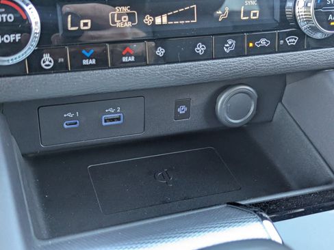 New 2026 Nissan Rogue Platinum image 19