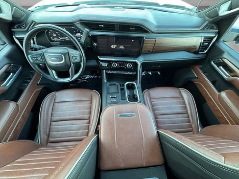 Used 2025 GMC Sierra 2500 Denali Ultimate image 20