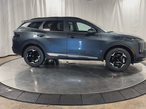 New 2026 Kia Sportage EX AWD/4WD image 2