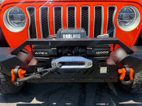 Used 2020 Jeep Wrangler Sport AWD/4WD image 9