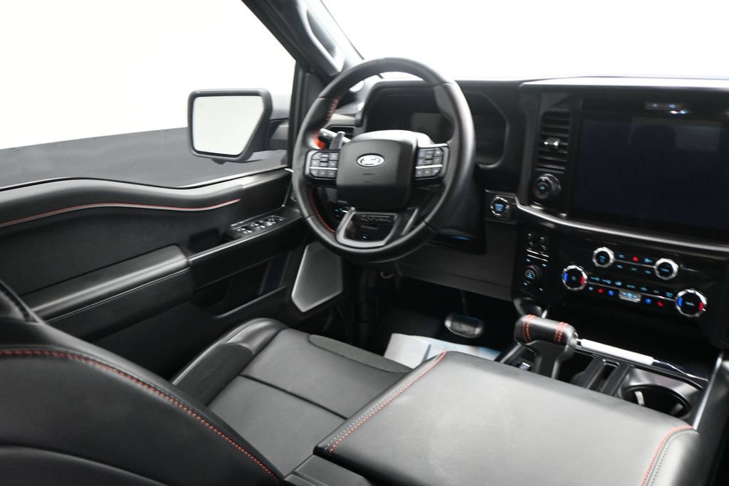 Used 2025 Ford F150 Raptor AWD/4WD image 13