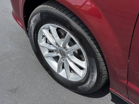 Used 2019 Dodge Grand Caravan SXT FWD image 10