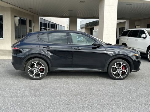 Used 2024 Alfa Romeo Tonale Veloce image 8