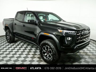 New 2026 GMC Canyon AT4X w/ LPO, Black Badging Package