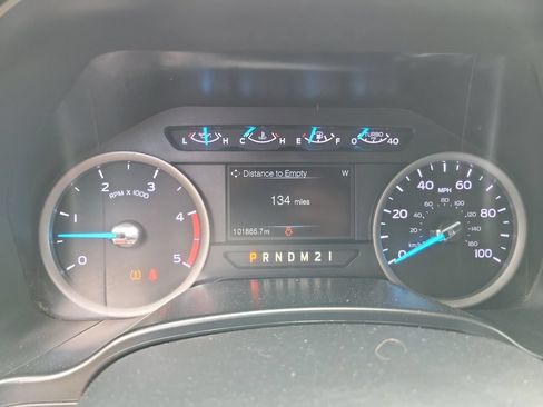 Used 2019 Ford F250 XLT w/ Snow Plow Prep Package AWD/4WD image 20