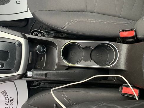 Used 2019 Ford Fiesta SE image 23