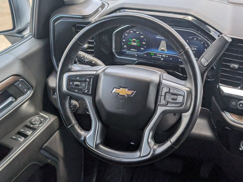 Certified 2024 Chevrolet Silverado 1500 LT RWD image 15