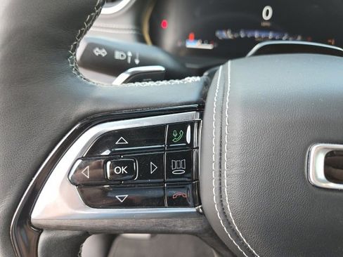 Used 2024 Jeep Grand Cherokee L Overland w/ Advanced Protech Group III image 51