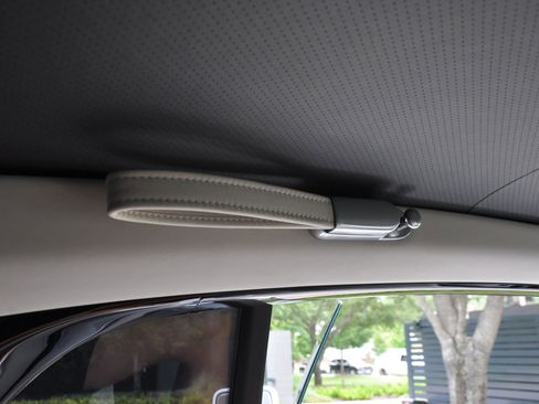 Used 2009 Rolls-Royce Phantom Coupe image 23