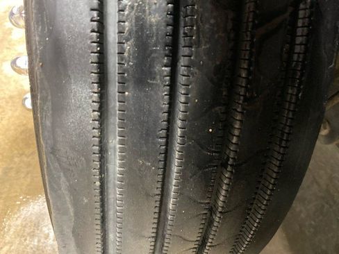 Used 2021 RAM 5500 Tradesman w/ Chrome Appearance Group image 38