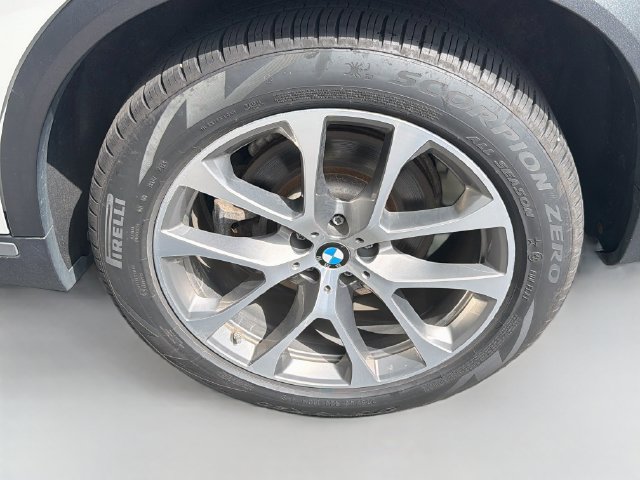 Used 2020 BMW X5 xDrive40i w/ Executive Package AWD/4WD image 29