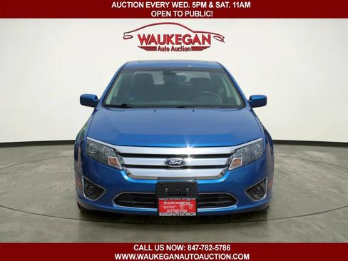 Used 2012 Ford Fusion SEL FWD image 2