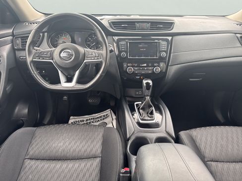 Used 2019 Nissan Rogue SV AWD/4WD image 22
