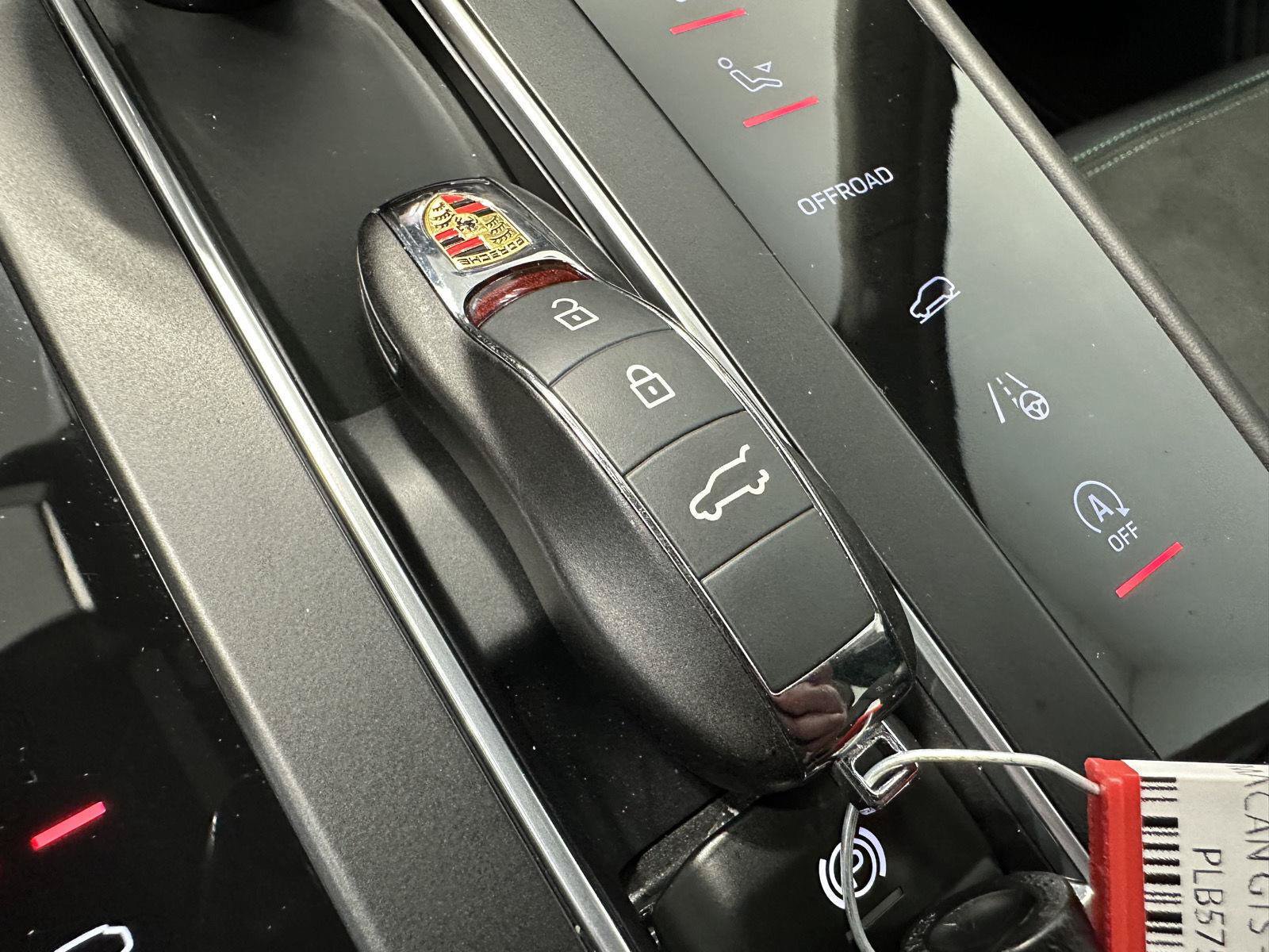 Used 2023 Porsche Macan GTS AWD/4WD image 45