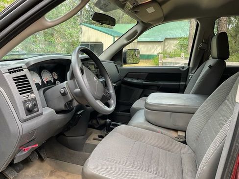 Used 2009 Dodge Ram 2500 Truck SXT AWD/4WD image 4