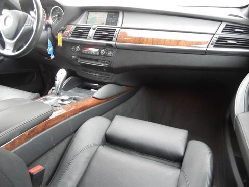 Used 2009 BMW X6 xDrive35i image 36