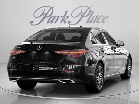 Certified 2023 Mercedes-Benz C 300 Sedan image 19
