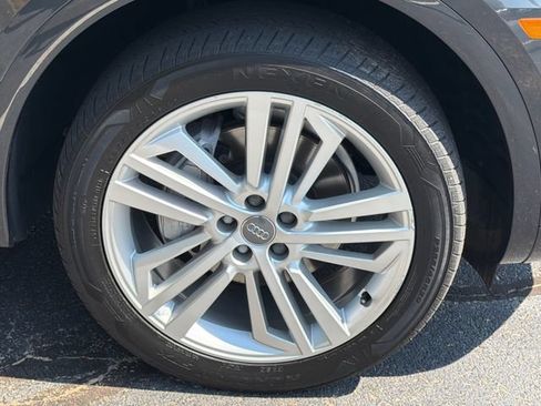 Used 2018 Audi Q5 2.0T Premium Plus AWD/4WD image 13