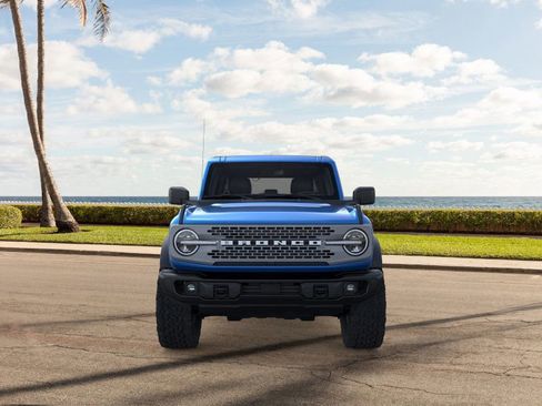 New 2025 Ford Bronco Badlands image 6