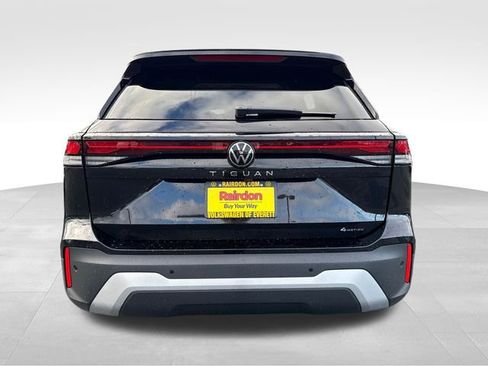 New 2026 Volkswagen Tiguan S image 6