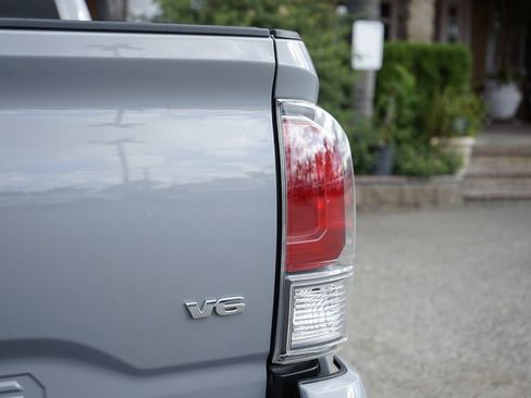 Used 2021 Toyota Tacoma TRD Sport image 47