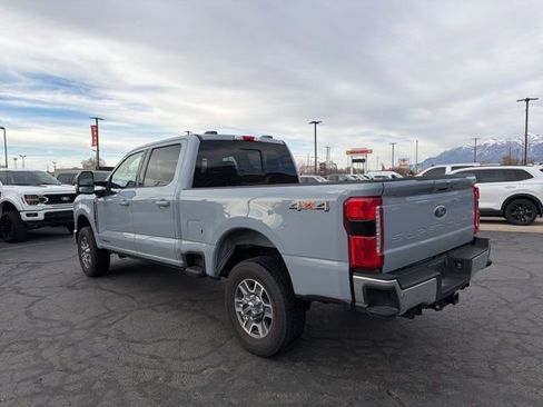 Used 2024 Ford F350 Lariat image 11