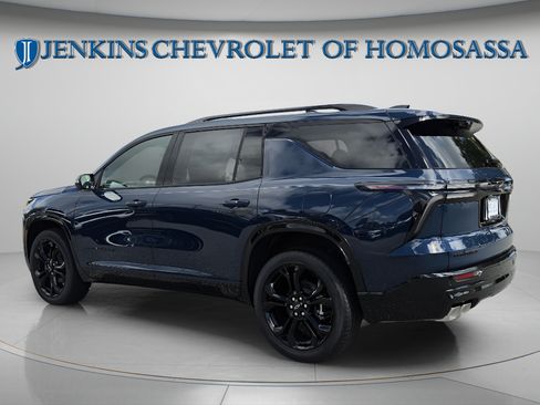 New 2027 Chevrolet Traverse RS FWD image 8
