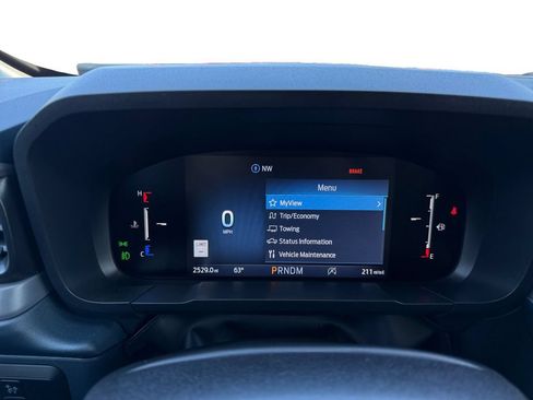 Used 2026 Ford Maverick Lobo AWD/4WD image 14