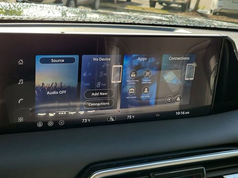 New 2026 Nissan Armada SV image 31