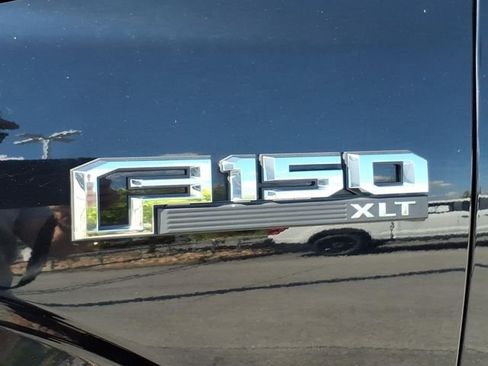 Used 2016 Ford F150 XLT w/ Trailer Tow Package AWD/4WD image 6
