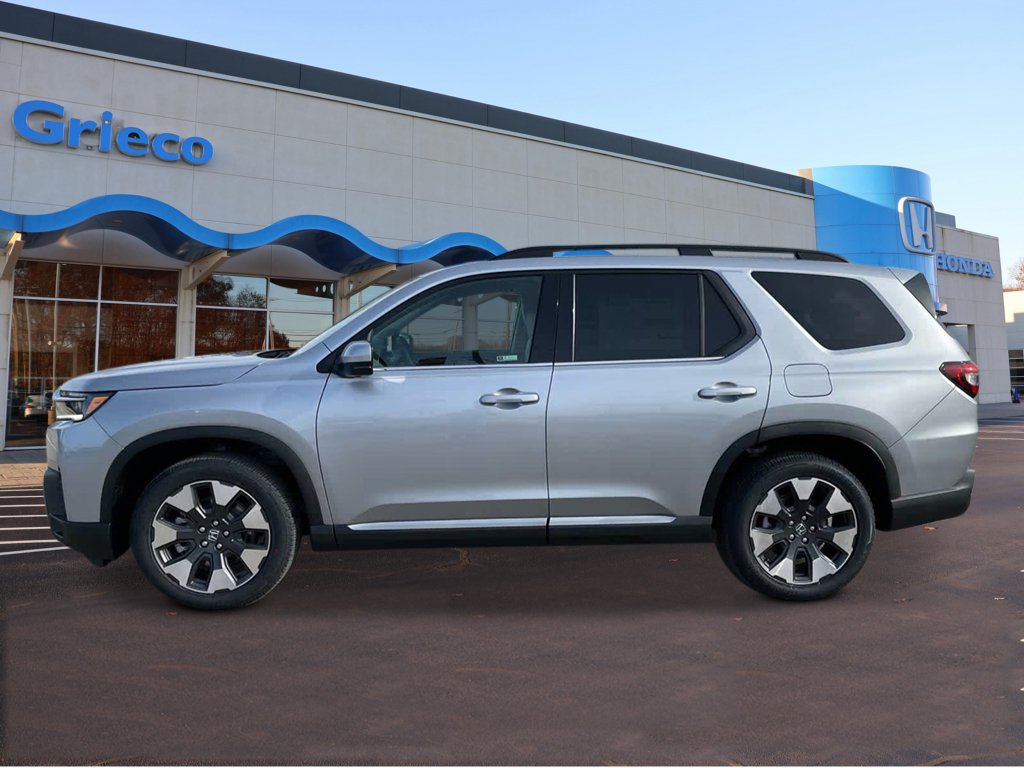 New 2026 Honda Pilot Touring image 2
