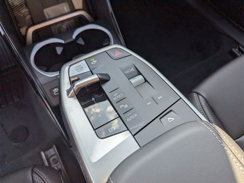 New 2026 BMW X1 xDrive28i image 13