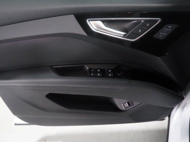 Used 2023 Audi Q4 e-tron Premium Plus w/ Premium Plus RWD image 48