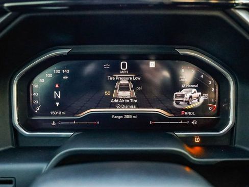 Used 2025 GMC Sierra 2500 AT4 image 26