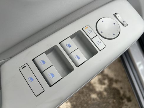 New 2026 Hyundai Kona Limited image 18