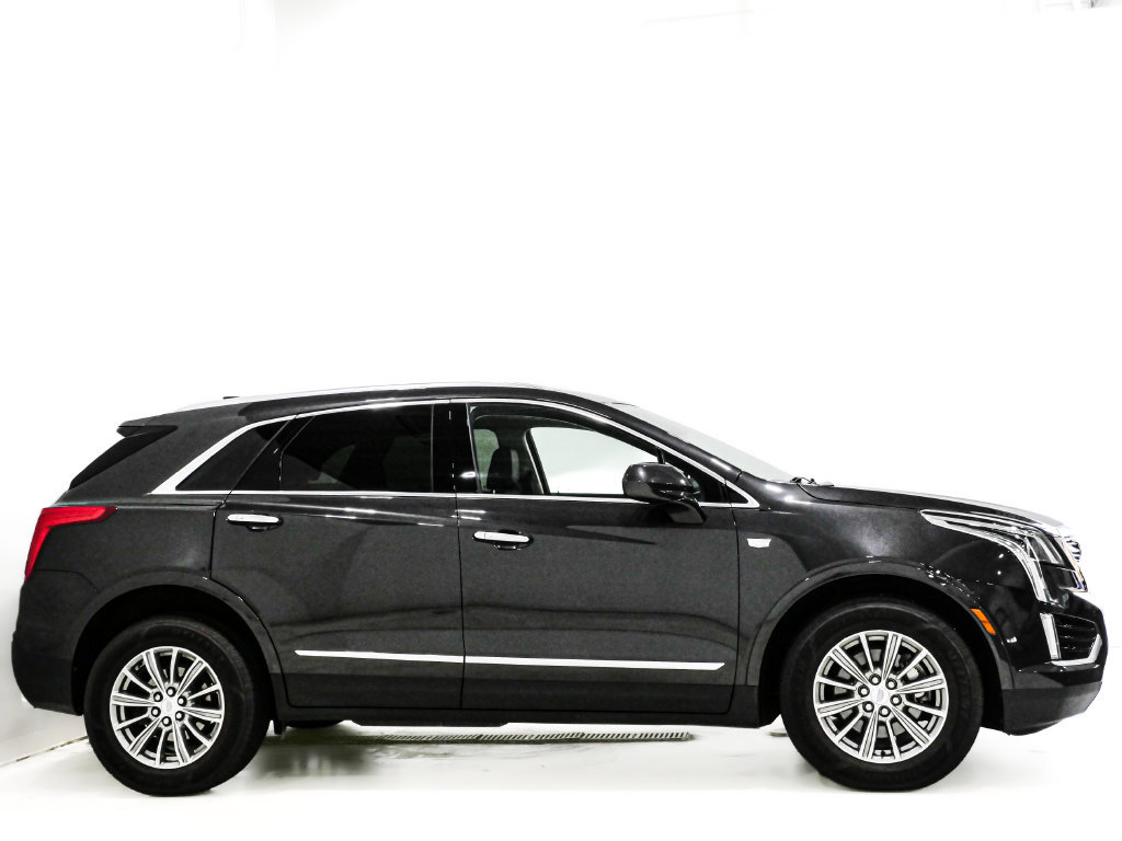 Used 2018 Cadillac XT5 Luxury w/ Driver Awareness Package FWD image 5