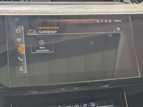 Used 2021 Audi e-tron Premium AWD/4WD image 29