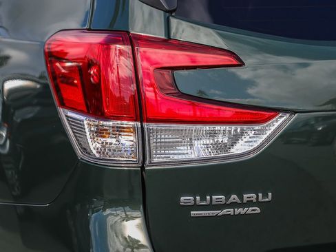 Used 2023 Subaru Forester Limited image 9