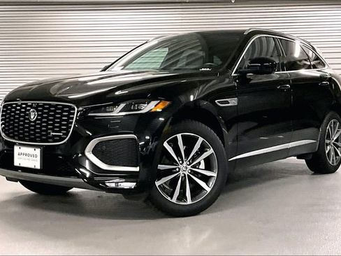 Certified 2025 Jaguar F-PACE R-Dynamic S image 1