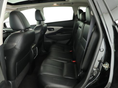 Used 2017 Nissan Murano Platinum w/ Platinum Technology Package FWD image 13