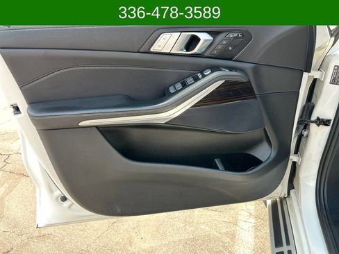 Used 2021 BMW X7 xDrive40i w/ Parking Assistance Package AWD/4WD image 10