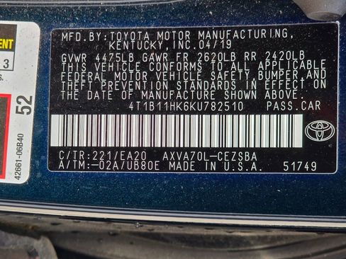 Used 2019 Toyota Camry SE FWD image 22
