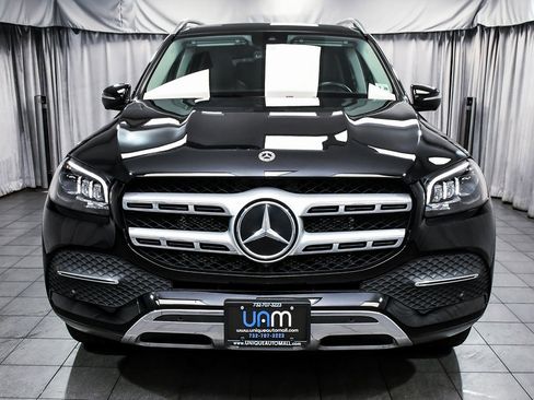 Used 2023 Mercedes-Benz GLS 450 4MATIC image 2